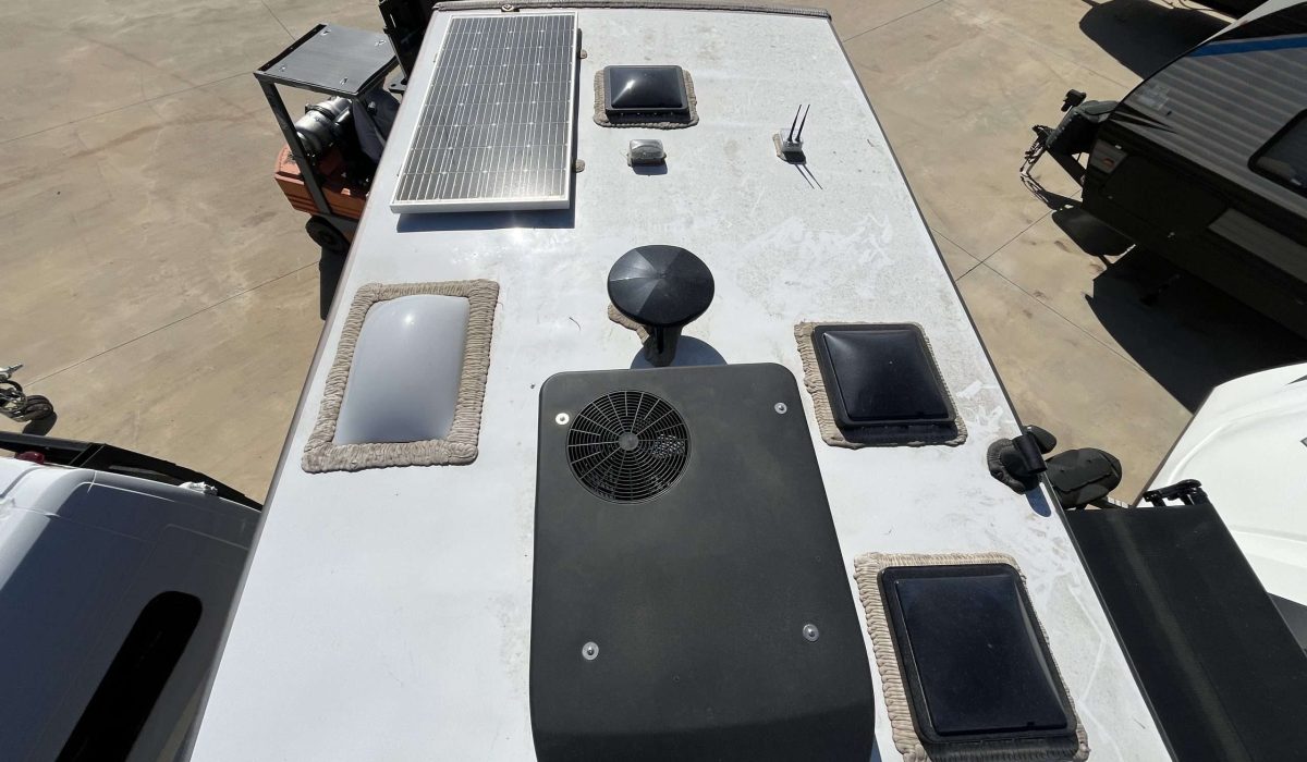 RV Roof Repair
